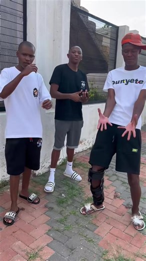 Stream faka punyete out on all digital platforms ❤️‍🔥🥳🥳https://open.spotify.com/album/0msZ2zKds2w2IsbXY5hkvl?si=Gshsqma4Tg-8tV08gUT8-w #promote #katkatapilah
