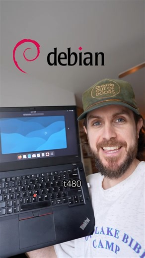 Debian Linux 💻 OLD IS GOLD #linux #debian #thinkpad #T480 #opensource #zorinos #archlinux