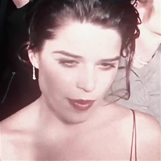 Stunning Neve Campbell Aesthetic Edits