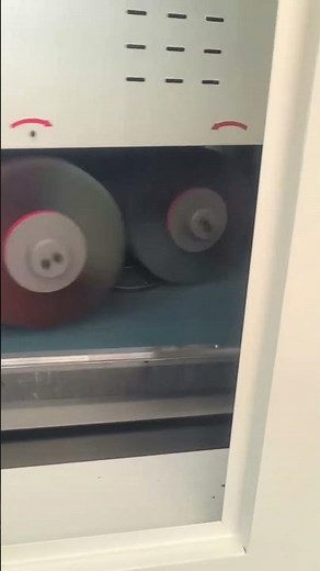 #DeburringMachine #AutomatedFinishing #MetalworkingTech #PrecisionDeburring #CNCMachining