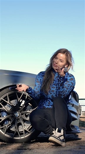 Da fällt euch direkt jemand ein, stimmt's?😉 Weitersagen und mit der #AutoScout24 App das nächste Auto finden. | AutoScout24