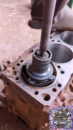 2.2M views · 3.5K reactions | Engine Block Liner Honing #shorts #viralshorts #shortsfeed #trending #foryou #skills #tips #fyp | The Mechanic Tips | Facebook