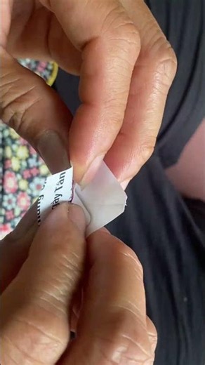 How to Thread a Needle Easily