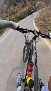 5.8K views · 27 reactions | ‍♂️ MTB vs Road Bike #mtb #roadbike , #roadcycling #cyclinglife #bike #concentriccycling #cycliq #upride #fly #bobo #moonlight #ridebontrager #cateye #bicycle #biking #rsscsports | Rsscsports | Facebook