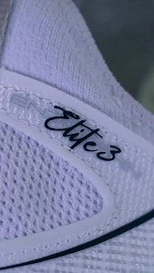 The @saucony Endorphin Elite 3 returns in 2026 and continues on it’s legacy as being an ultra soft and bouncy super shoe built for the elites. | Running Warehouse