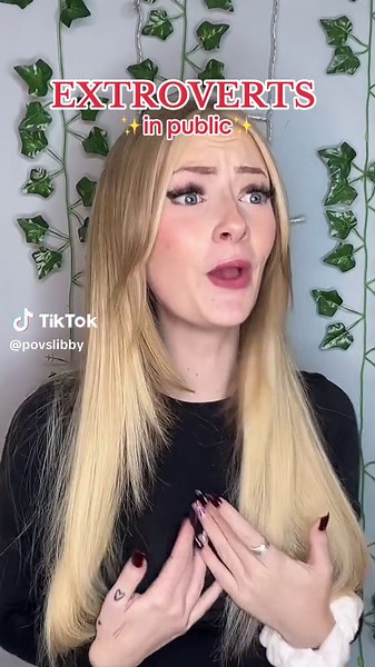 Extroverts vs Introverts: Public Encounters