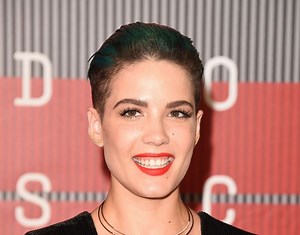 Halsey Net Worth | Celebrity Net Worth