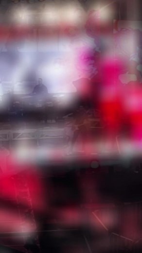 show laja 🥳 @Los Vasquez Oficial #losvasquez #Show #laja #anfiteatro 💃