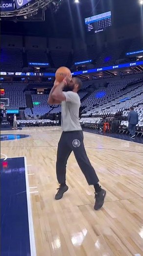 Kyrie Irving Warm Up Before Game 5 Against Wolves