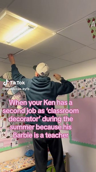 #CapCut #eyfs #teachersoftiktokfyp ✨ #eyfsmathsactivities #eyfs #eyfsmaths #tufftrayactivities #fashion #teacherlife #primaryteachersuk #eyfsteacheruk #lifeofateacher #classroomfun #ectteachersuk #teacheroutfitcheck #tufftray #tufftraysetup #tufftrayplay #tufftrayactivities #tufftrayinspiration