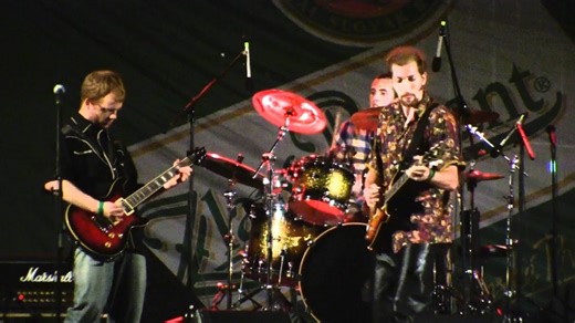 50 Best Rock Songs About the Moon