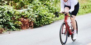 The Best Core Moves for Cyclists Who’d Rather Do Anything Than Planks