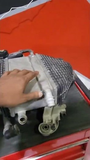 intercooler coolant leak is common issue on bmw m3 and m4...