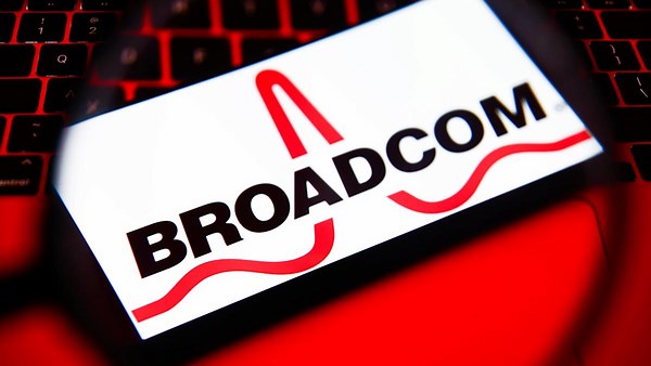 Robinhood joining S&P 500, Broadcom & OpenAI, Duolingo coverage