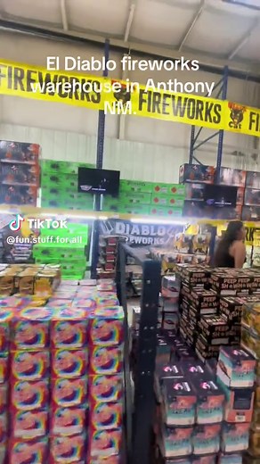 Visiting El Diablo Fireworks Warehouse in Anthony NM