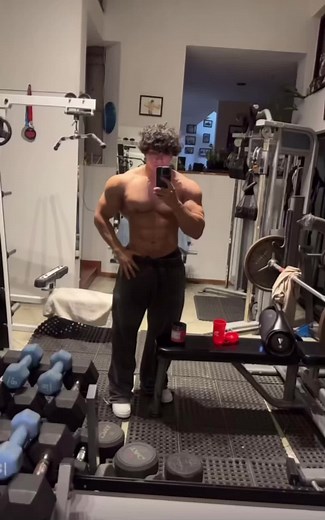 code: DADDY #motivation #daddyaioli #parati #fyp #gym | daddy.aioli