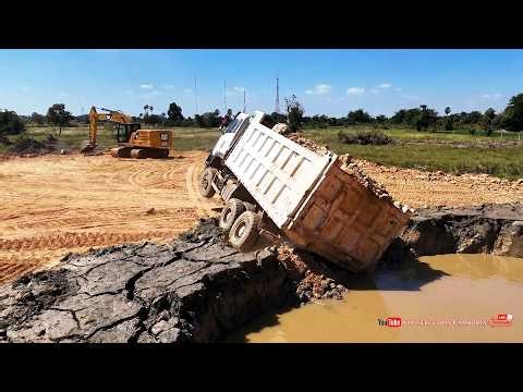 Jaw-Dropping 50ton Dump Trucks Fails Stuck Deep Mud & Recovery By Excavator & Dozer Operator Skills