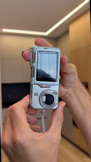 All phones #retrophone #retro #nostalgia #sony #fyp #samsung #siemens #motorola #oldphone #nokia | Mobijunk