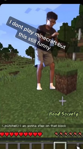 #greenscreenvideo I don’t even play moncradt and this funny #fyp #viral # MotivationMonday #funny #xyzbca