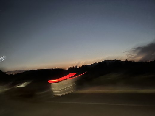 谁教你这样开车的！