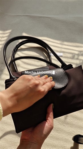 Mocha Unboxing: M & L Longchamp Bags Revealed
