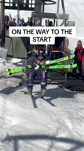 Good morning from Austria 🇦🇹 Under beautiful blue skies, training day kicks off at the Ski Cross World Cup in Montafon. From the chairlift all the way up to the start🚠⛷️ #fisskicross #fisfreestyle #worldcupmontafon #wintersport