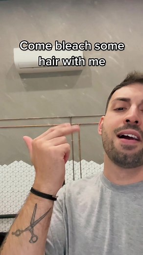 Hair Bleaching Process: A Step-by-Step Guide