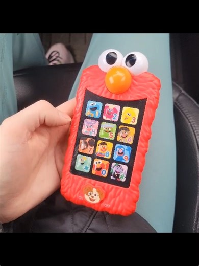 Watch Honest Review of Elmo Play Phone on Amazon Live