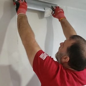 TBT 🎥👷‍♂️ "Brand new LEVEL5 skimming blades. Can't believe I waited this long to get a set. Makes my seams so much flatter" ~ Benny (IG: @painterdad21) | LEVEL5 Tools