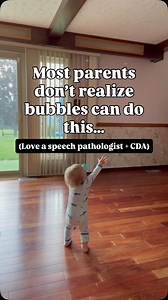 Comment “bubbles” for our free bubble guide. It is packed with communication tips, 3 unique bubble songs, plus a 15% off link to our fave non-toxic, non-sticky, baby-and-toddler-friendly bubbles! 🫧 Speech pathologists LOVE using bubbles in therapy and here’s one big reason why: Bubble play can spark gestures, sounds, and first words. 🫧 Here’s how to turn bubble play into a powerful moment for early language: 1. Use a verbal routine Before you blow, say: 👉 “Ready, set, go!” or “Here come the b