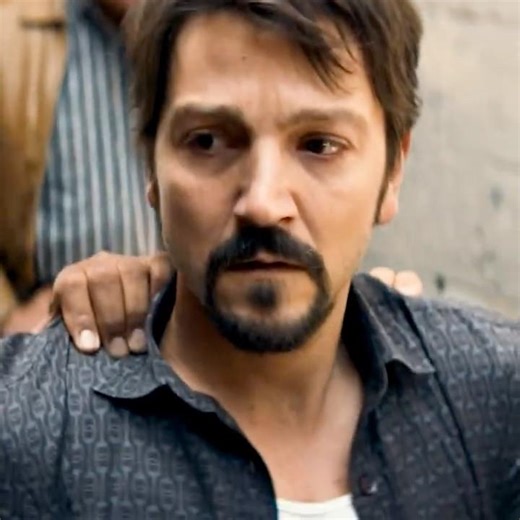 Miguel Ángel Félix Gallardo was arrested by the police.#narcos #shorts #viral #ytshorts #edit