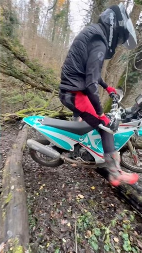 les dimanches Enduro classique #enduro #hardenduro #motoenduro #kovemoto #triumph