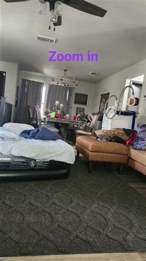 Don't zoom in! #horror #scary