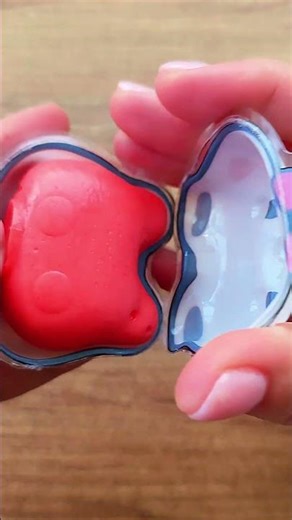 ASMR Hello Kitty Jelly Candy | Crunchy Plastic Pop & Jam Inside