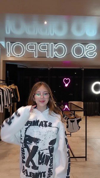 Scopri le foto di So Cippo con Simona Prever