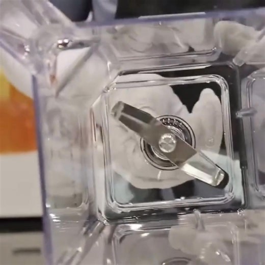 70 reactions · 10 comments | Professional Blender with Shield, Commercial Countertop Blenders, 68 oz Blender Combo, Stainless Steel 9 Speed & 5 Functions Blender, for Shakes, Smoothies, Peree, and Crush Ice. | VEVOR Home Improvement | Facebook