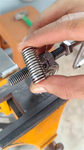 making a spring with simple homemade tools #homemade #spring #crafts #diy