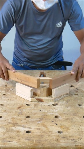 16K views · 98 reactions | Woodworking Corner Clamp Technique #corner #clamp #technique #woodworking #woodart #reels | Woodworking TV | Facebook