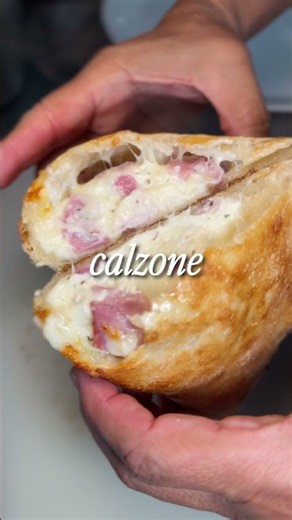 How Do You Take Your Calzone? 🔥🧀 #food #calzone #cheeselover #mozzarella