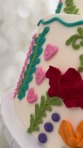 Hand Piped Fiesta Cake Decoration | Custom Cakes Houston