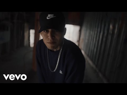 Sandro Malandro - Por Eso Me Gusta Andar Relajado