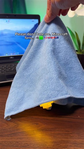 You don’t just see a Minecraft wolf lamp. You feel those quiet nights, the peace, and the excitement that made the game special. This isn’t decor—it’s a small piece of comfort and memory glowing back at you. #MinecraftFans #MinecraftWolf #GamerNostalgia #GamingRoom #CozyGaming