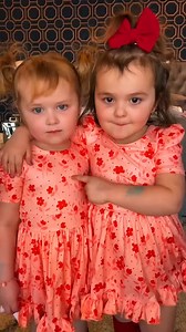 What happens when you mess with my twin! #reelsfb #facebookreels #garzacrew #twins #sisters #siblings #twinmom #family | Garza Crew
