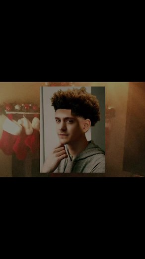 Those who stayed till the end of the vid 😳 Congrats Jessica and ninja 🥹@Ninja @Jessica Blevins #bebe #fyp #lowtaperfade #ninja #chunli