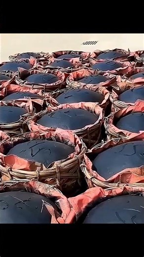 This 'Jelly' Is What Powers the World's Biggest Ships 😱⛽#facts #shorts