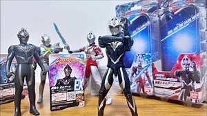 【Youtube转载】光之巨人:奥特超可动系列 黑暗战士基尔亚刻和亚刻奥特曼 新生代之星套装 奥特英雄系列 艾克斯奥特曼混合装甲 基尔亚刻软胶 把玩视频_哔哩哔哩_bilibili