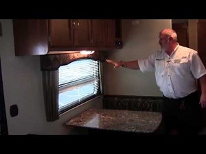 2015 Springdale Summerland 2600TB