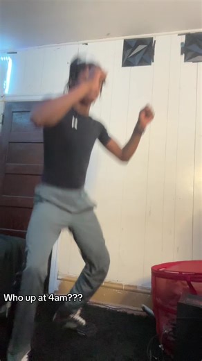 Can’t sleep imma dance till I get tired feel me#fyp #philly #phillytiktok