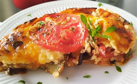 GRČKA MUSAKA BEZ MESA: Ređajte u slojevima patlidžan i sir - ništa lepše niste probali (VIDEO)