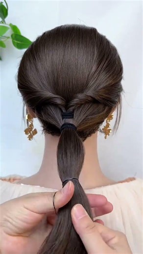 How to Tie Your Hair Like a Pro for Visiting Relatives During the Spring Festival
